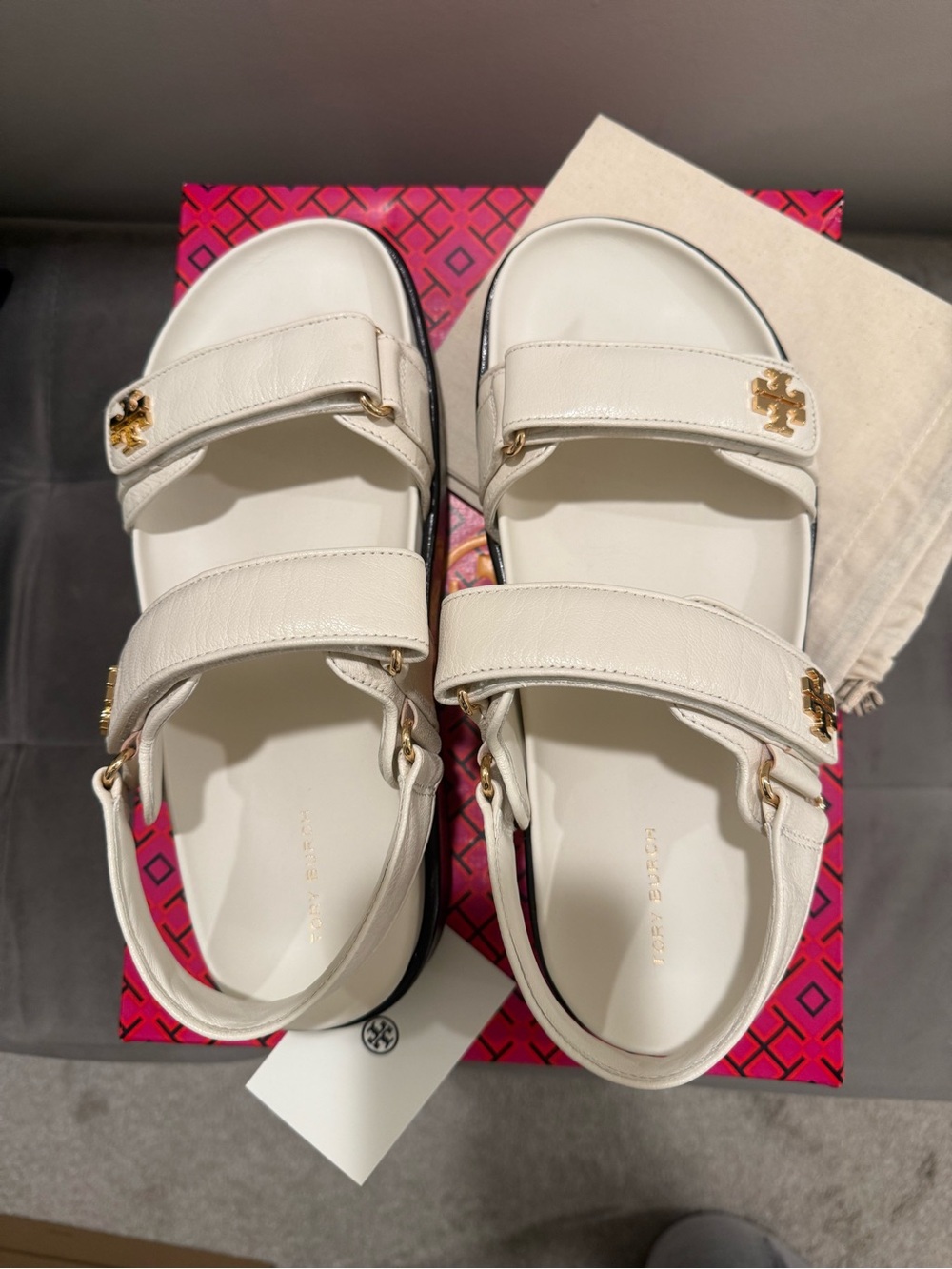Tory Burch Kira Sport Sandals with Gold Logo - Picture 5 of 8